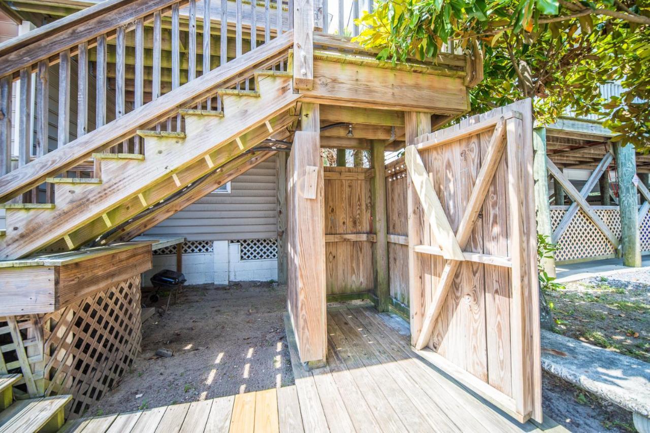Salty Shack Unit C - Salty Shack - Dog Friendly Home - Across From The Beach - Central Location! Фоли Бич Экстерьер фото
